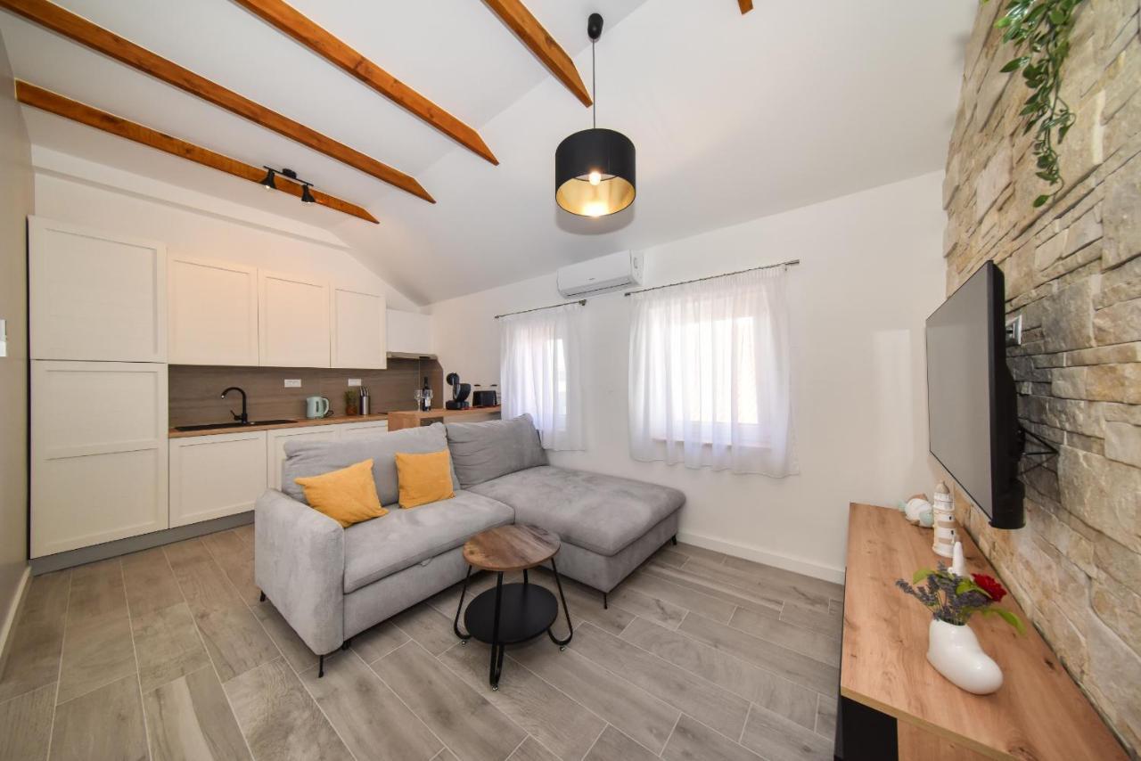 Villa Mediteran Zadarvillas ปริฟลากา ภายนอก รูปภาพ