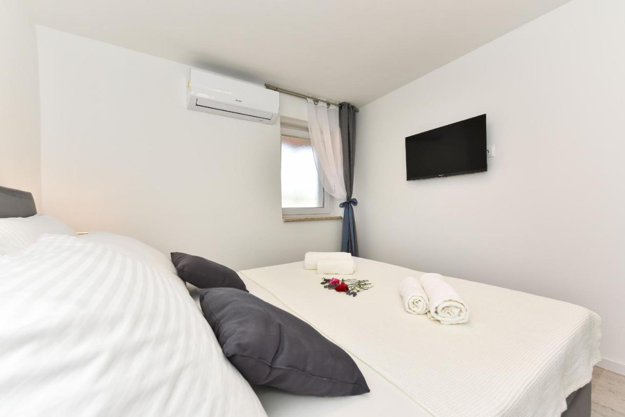 Villa Mediteran Zadarvillas ปริฟลากา ภายนอก รูปภาพ