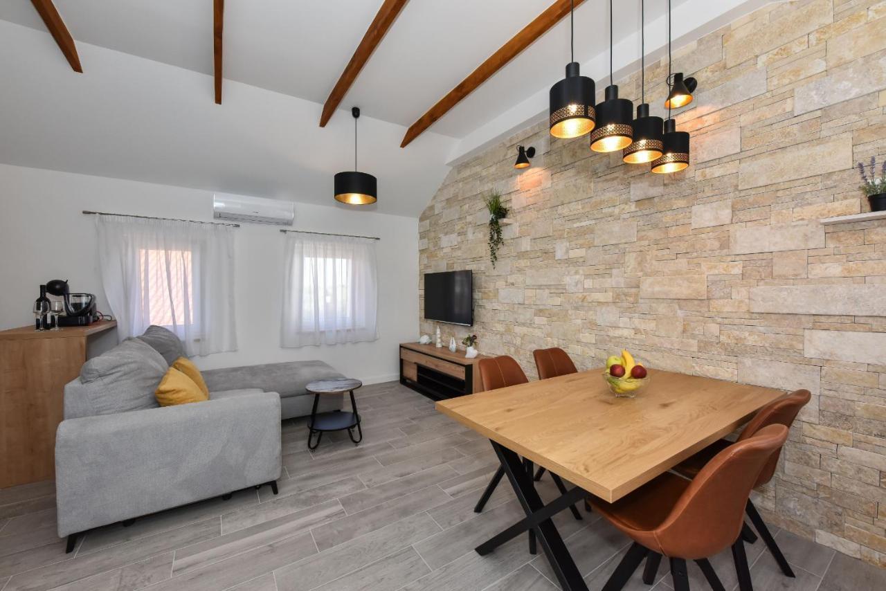 Villa Mediteran Zadarvillas ปริฟลากา ภายนอก รูปภาพ