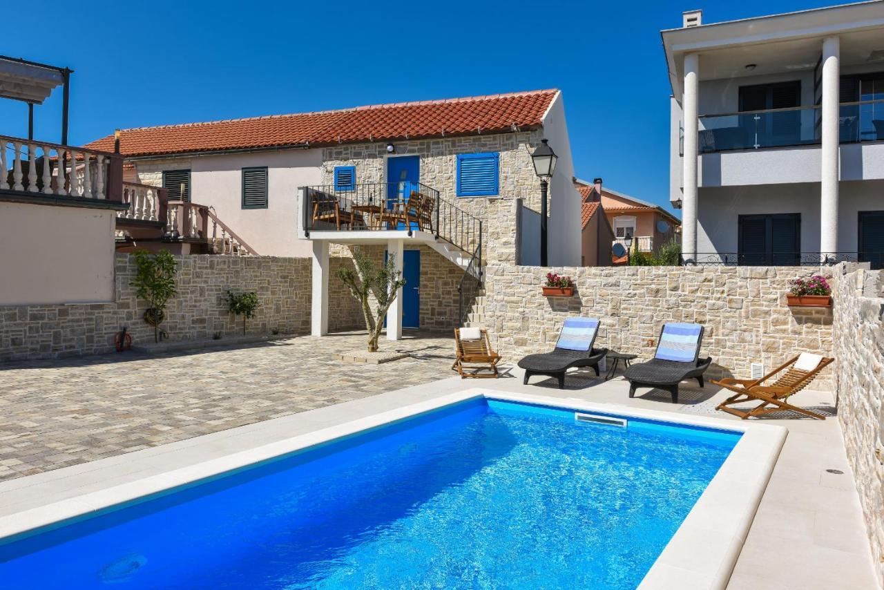 Villa Mediteran Zadarvillas ปริฟลากา ภายนอก รูปภาพ