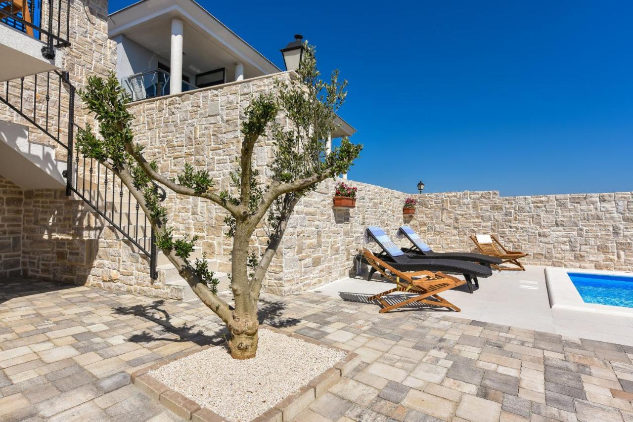 Villa Mediteran Zadarvillas ปริฟลากา ภายนอก รูปภาพ